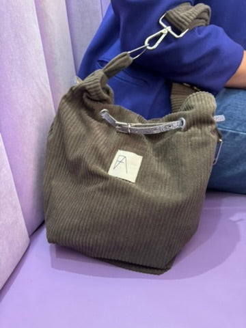 SAC SEAU VELOURS KAKI