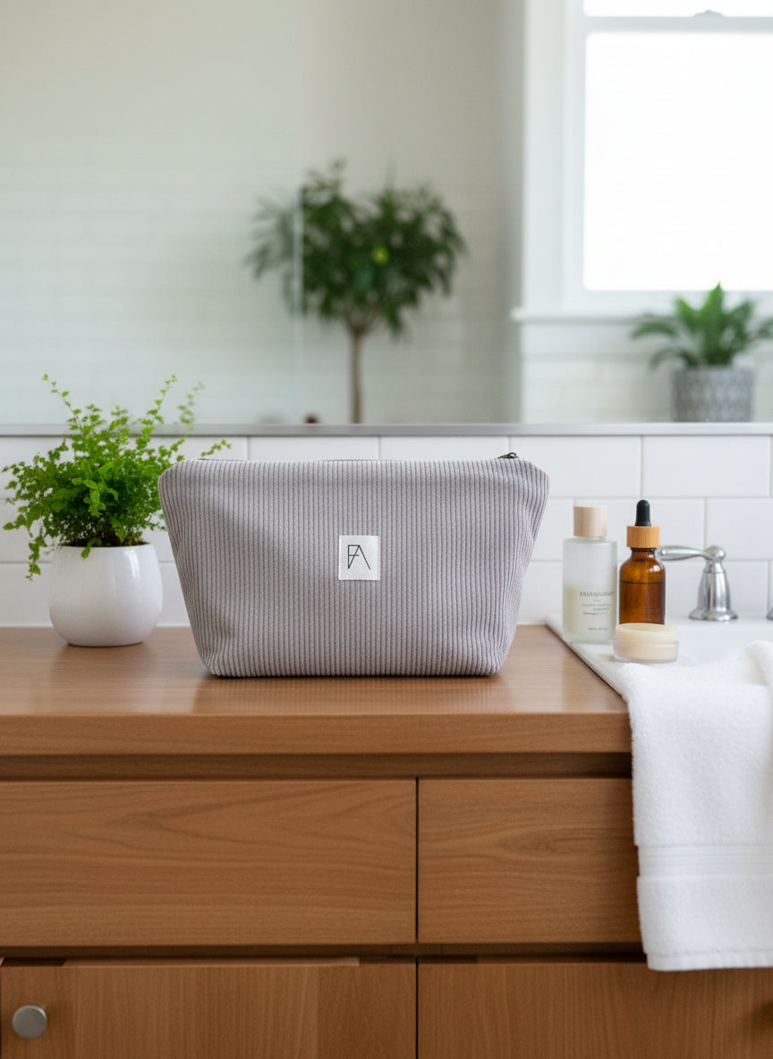 Léonie la trousse de toilette XL vert sapin
