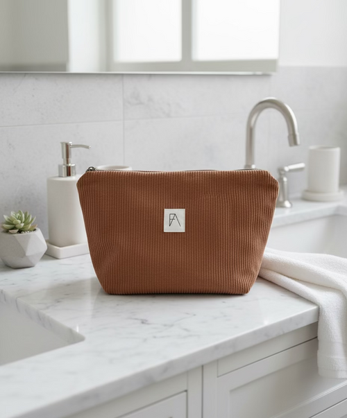 Léonie la trousse de toilette XL camel
